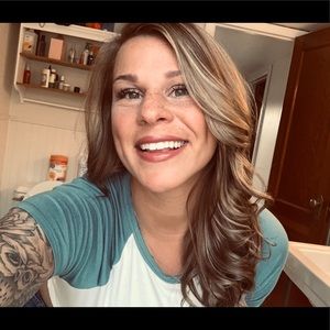 Meet your Posher, Amber